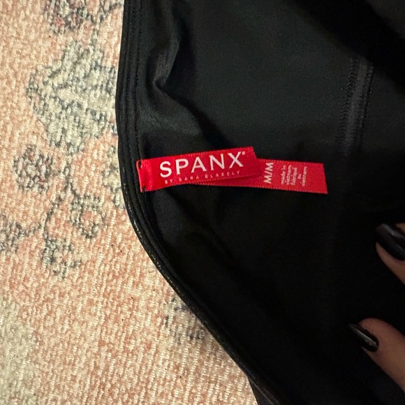 Spanx leggings - Picture 3 of 3